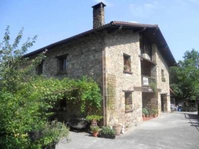 Casa en  Abadi&ntilde;o, Vizcaya