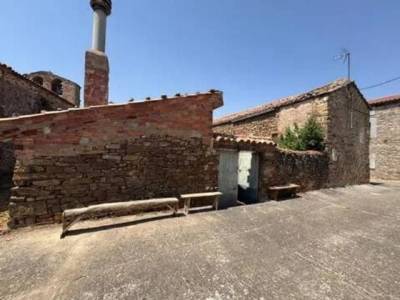 Casa en  Maga&ntilde;a, Soria Provincia