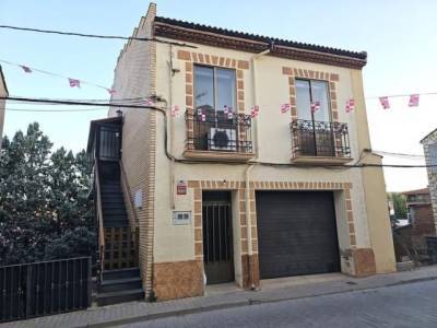 Casa en  Arcos De Jalon, Soria Provincia