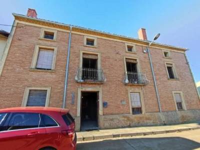 Casa en  Osorno, Palencia Provincia