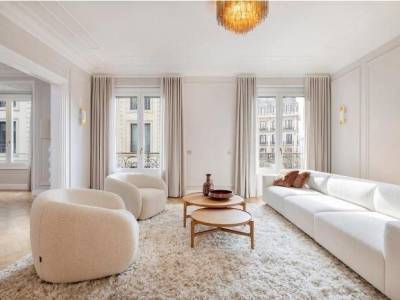 Apartamento en  Les Tres Torres, Barcelona