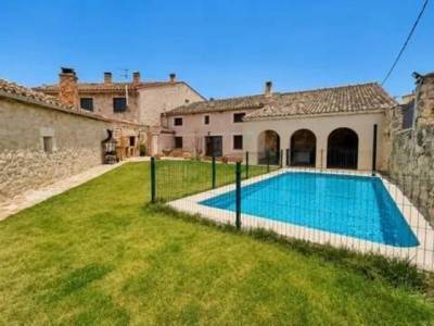 Casa en  Arahuetes, Segovia Provincia