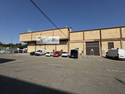 Local Comercial en  Venta Del Olivar, Zaragoza